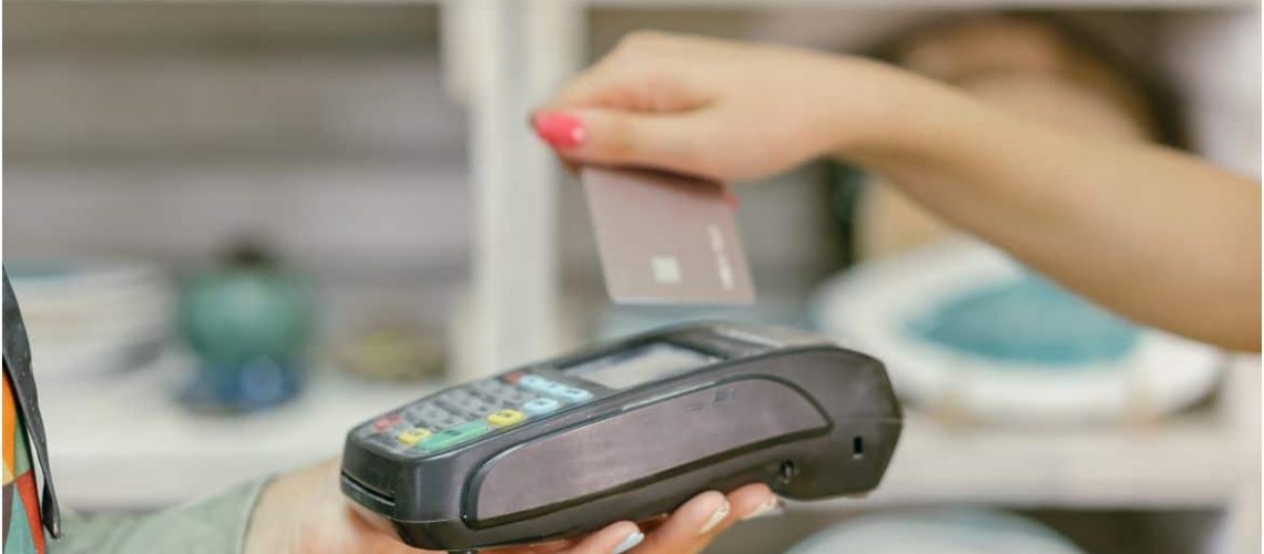 Top 4 Point-of-Sale Systems and Credit Card Payment Processors